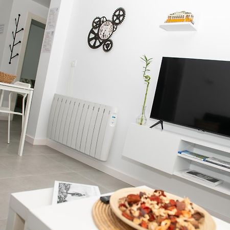 Apartamento O Tranvia En El Centro De Финистерре Экстерьер фото