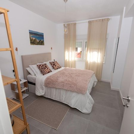 Apartamento O Tranvia En El Centro De Финистерре Экстерьер фото